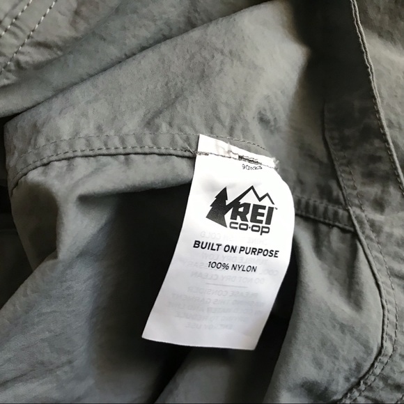 REI Gray Long Sleeve Outdoor Button Down Shirt - M - Picture 5 of 6